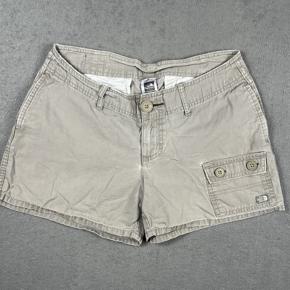 North Face Shorts Womens size 6 Hiking Outdoors Pockets Lightweight Chino Beige